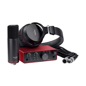 Focusrite Scarlett Solo Studio Amplifier With Mic & Headphone